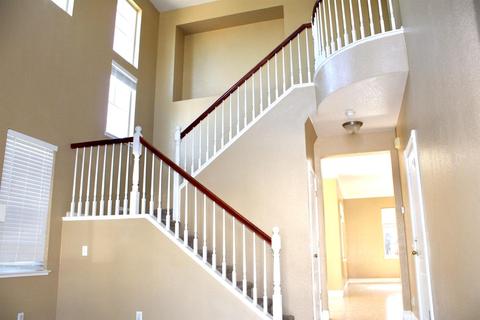 4192 Piccadilly Ln, Turlock, CA 95382 photo 7