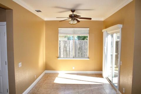 4192 Piccadilly Ln, Turlock, CA 95382 photo 10