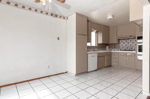 1700 Celeste Dr, Modesto, CA 95355 photo 6