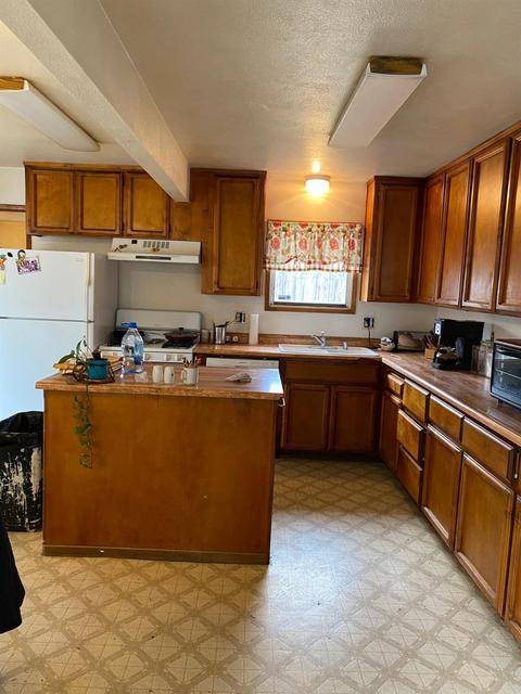 1016 Bewley Ave, Modesto, CA 95351 photo 5