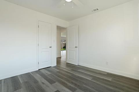 835 Daisy Ave, Lodi, CA 95240 photo 24