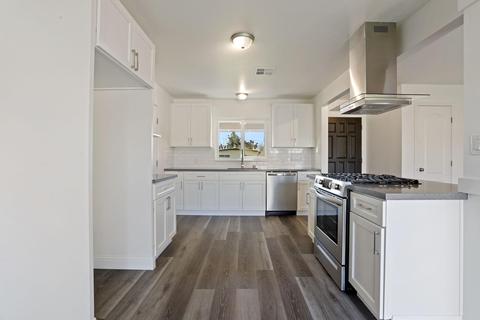 835 Daisy Ave, Lodi, CA 95240 photo 7