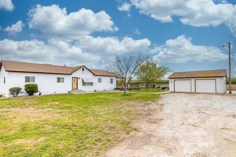 1848 W Grayson Rd, Modesto, CA 95358 photo 2