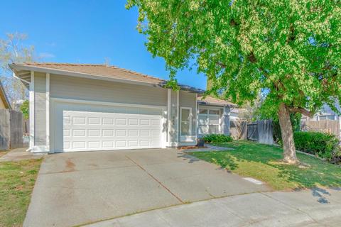 945 Zaragoza St, Davis, CA 95618 photo 1