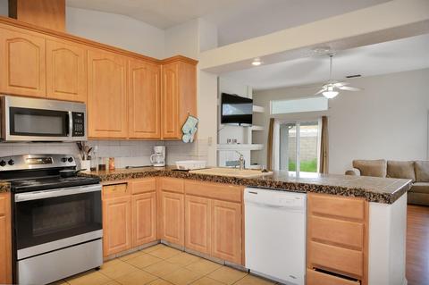 6119 Kasper Dr, Riverbank, CA 95367 photo 4