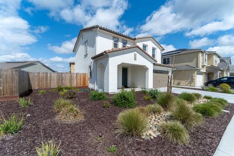 2525 Bloom Ct, Modesto, CA 95355 photo 3