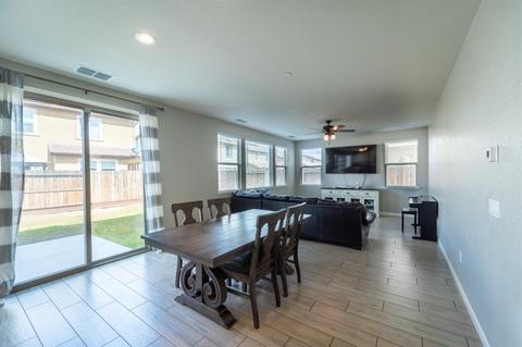 2525 Bloom Ct, Modesto, CA 95355 photo 12
