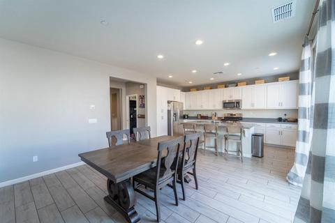 2525 Bloom Ct, Modesto, CA 95355 photo 13