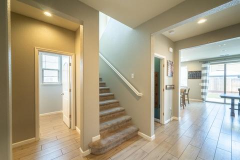 2525 Bloom Ct, Modesto, CA 95355 photo 5