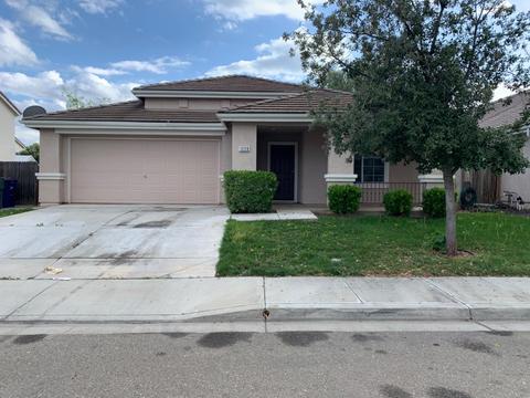 1228 Grebe Ln, Patterson, CA 95363 photo 1