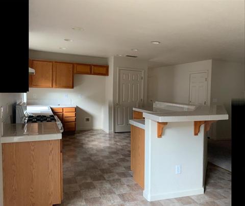 1228 Grebe Ln, Patterson, CA 95363 photo 6