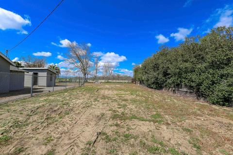 5637 Tully Rd, Modesto, CA 95356 photo 1