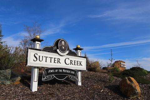 53 Badger St, Sutter Creek, CA 95685 photo 5
