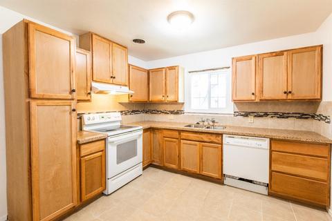 1906 Klemm Ct, Modesto, CA 95350 photo 7