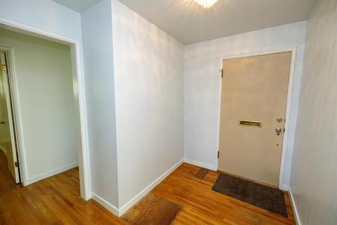 1222 Trinity Ave, Modesto, CA 95350 photo 7