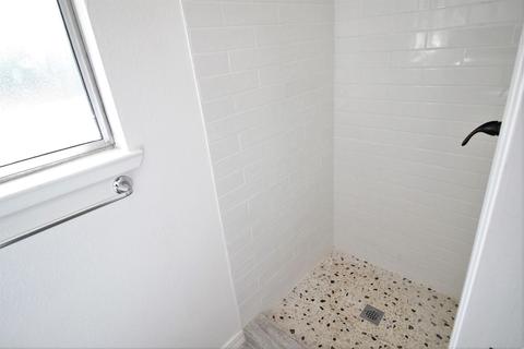 717 College Ave, Modesto, CA 95350 photo 42
