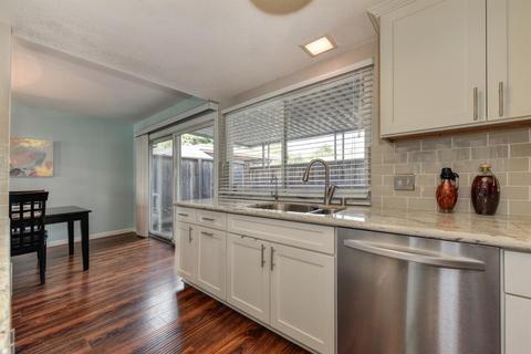 5948 Via Casitas, Carmichael, CA 95608 photo 10