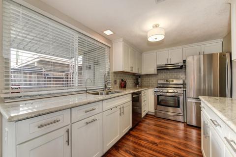 5948 Via Casitas, Carmichael, CA 95608 photo 2