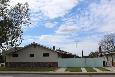 2001 W Vine, Lodi, CA 95242 photo 3