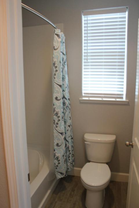 1362 Violet, Turlock, CA 95382 photo 13