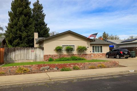 1125 Mcguire Dr, Modesto, CA 95355 photo 2