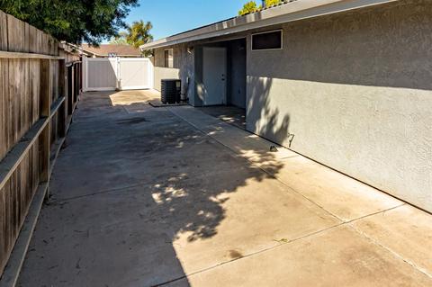 530 Cheri Ct, Ripon, CA 95366 photo 29