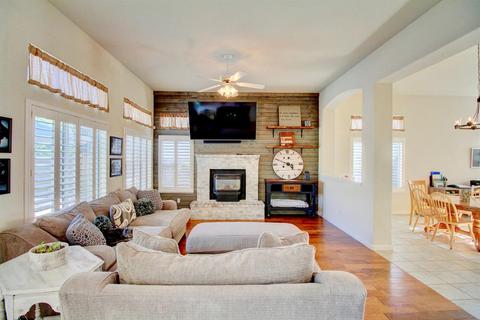 832 Evergreen Dr, Lodi, CA 95242 photo 8