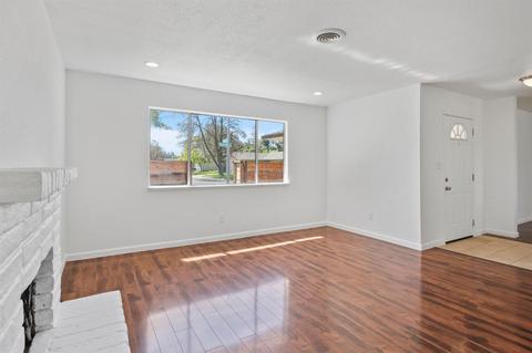 1109 Palmilla Dr, Modesto, CA 95356 photo 9
