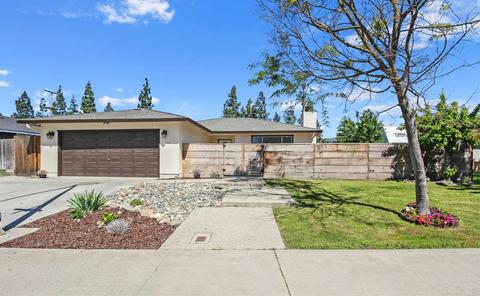 1109 Palmilla Dr, Modesto, CA 95356 photo 2
