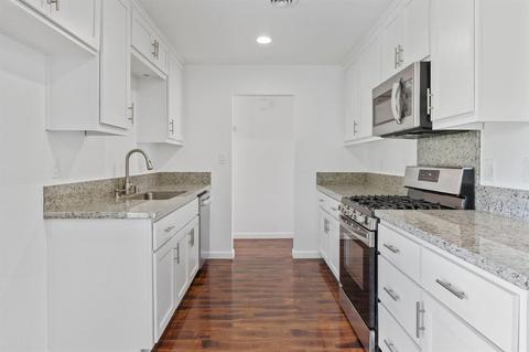 1109 Palmilla Dr, Modesto, CA 95356 photo 12