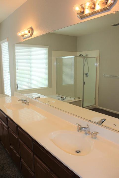 1207 Jasmine Dr, Patterson, CA 95363 photo 13