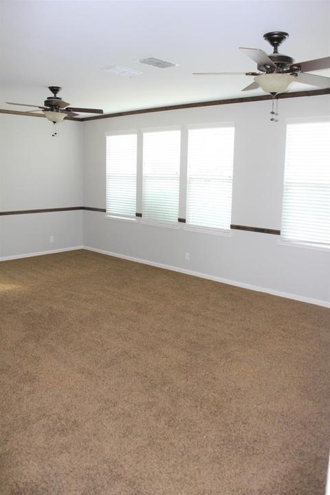 1207 Jasmine Dr, Patterson, CA 95363 photo 5