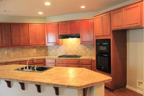 1207 Jasmine Dr, Patterson, CA 95363 photo 3