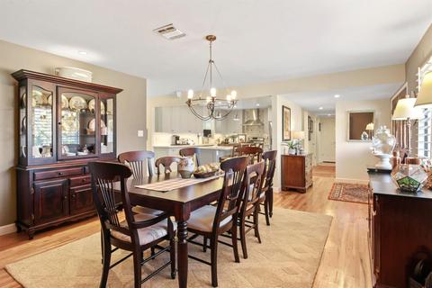 4752 E Hixon Cir, Carmichael, CA 95608 photo 2