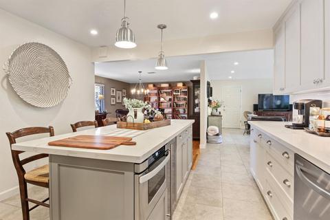 4752 E Hixon Cir, Carmichael, CA 95608 photo 16
