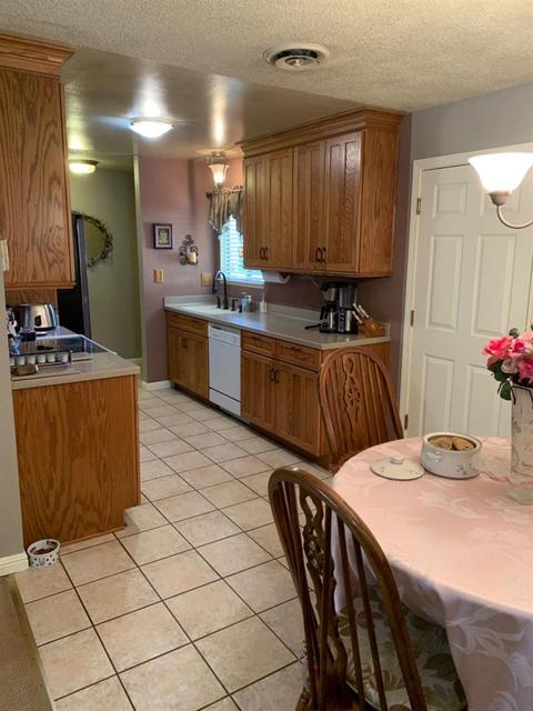 7766 Young Ct, Hilmar, CA 95324 photo 11