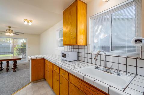 1400 Claremont Dr, Davis, CA 95616 photo 8