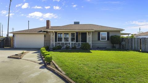 612 E Harney Ln, Lodi, CA 95242 photo 2