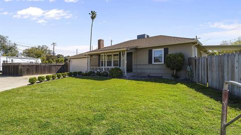 612 E Harney Ln, Lodi, CA 95242 photo 1