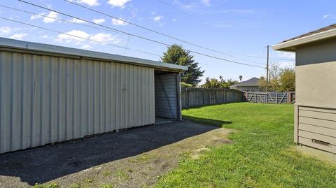 612 E Harney Ln, Lodi, CA 95242 photo 34