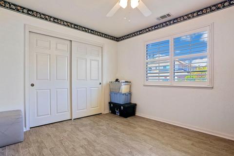 900 Interlaken Dr, Lodi, CA 95242 photo 20