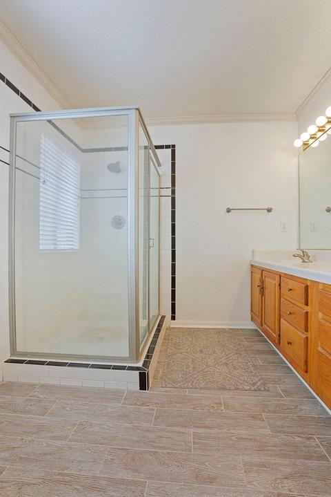 900 Interlaken Dr, Lodi, CA 95242 photo 28