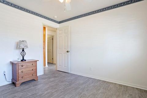 900 Interlaken Dr, Lodi, CA 95242 photo 19
