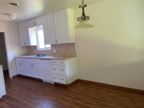 2604 Chester Dr, Modesto, CA 95350 photo 3