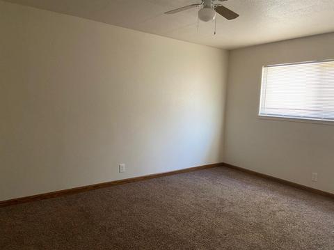 2604 Chester Dr, Modesto, CA 95350 photo 9
