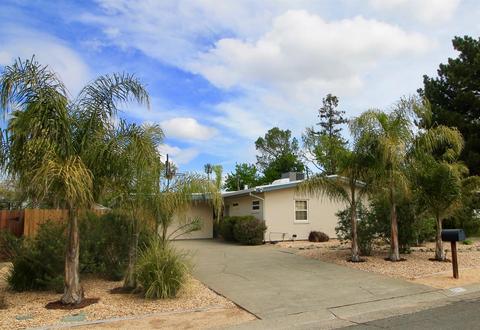4941 Melvin Dr, Carmichael, CA 95608 photo 1