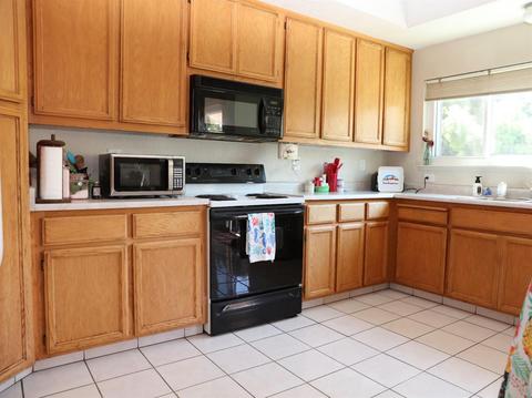 2916 Belharbour Dr, Modesto, CA 95355 photo 9