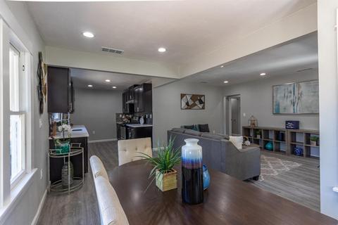215 Achor, Modesto, CA 95354 photo 8