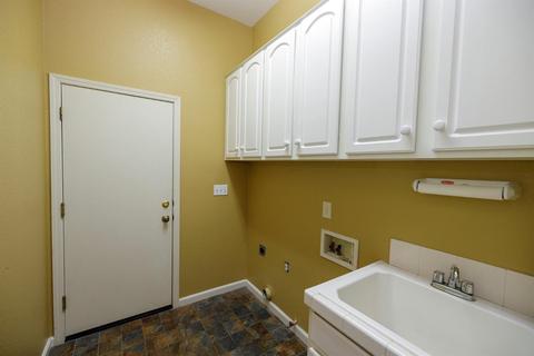 2801 Ashbrook Dr, Modesto, CA 95355 photo 49