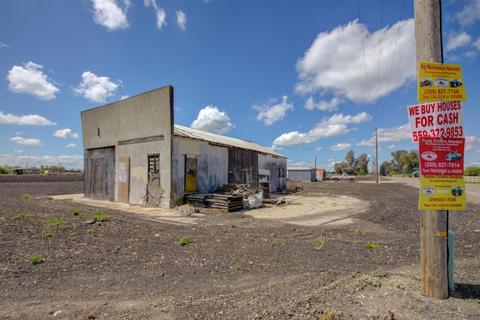 8015 Eucalyptus Rd, Dos Palos, CA 93620 photo 5